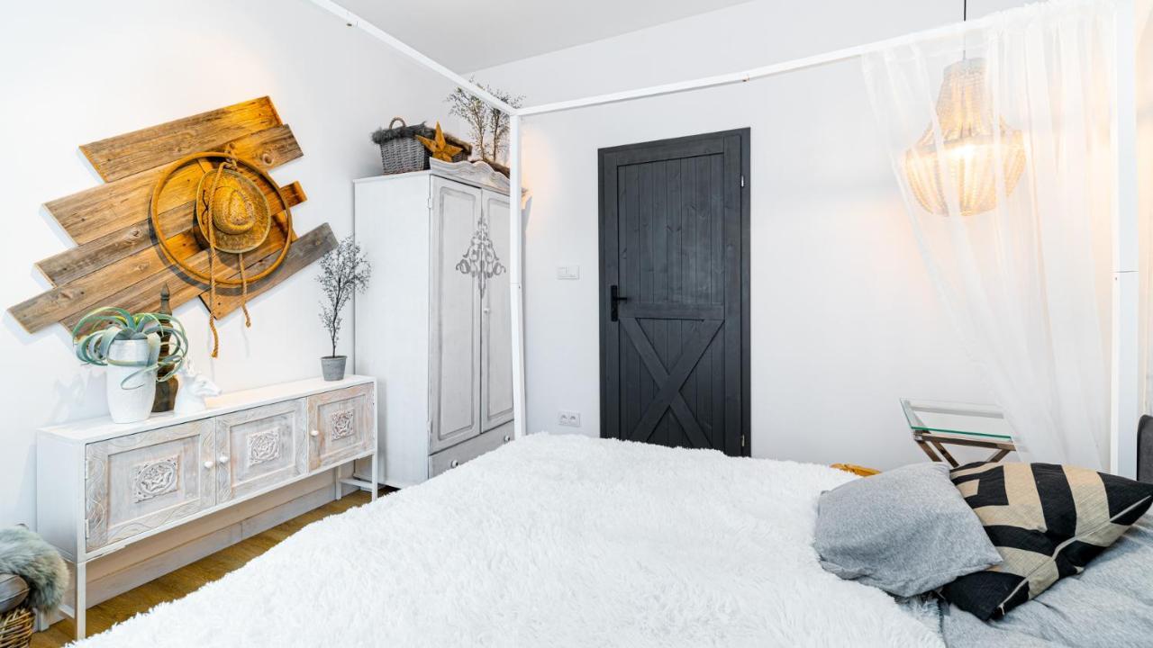 HELLO Apartamenty - ART - Apartament przy deptaku Karpacz Zewnętrze zdjęcie